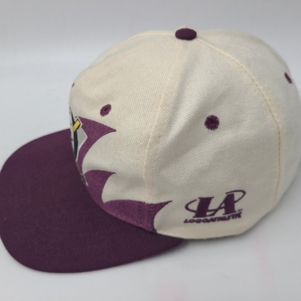 Vintage Anaheim Mighty Ducks Hat Snapback Logo Athletic Purple Cream Sharktooth - Picture 6 of 15